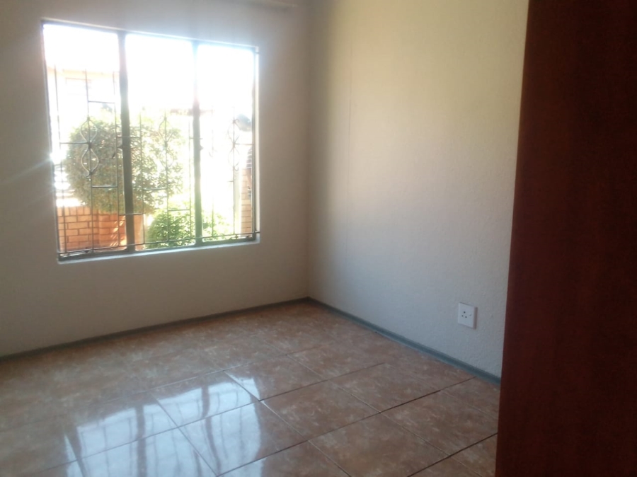 3 Bedroom Property for Sale in Tlhabane West North West